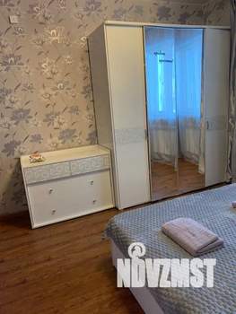 2-к квартира, посуточно, 62м2, 3/15 этаж