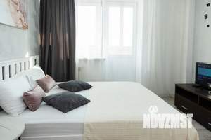 1-к квартира, посуточно, 55м2, 4/10 этаж