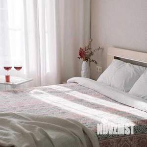 1-к квартира, посуточно, 44м2, 1/1 этаж