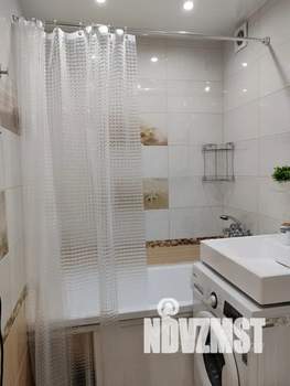 1-к квартира, посуточно, 34м2, 4/4 этаж