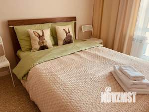 1-к квартира, посуточно, 40м2, 12/16 этаж