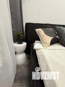 1-к квартира, посуточно, 40м2, 17/19 этаж