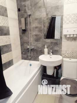 Студия квартира, посуточно, 28м2, 13/16 этаж