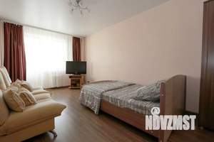 2-к квартира, посуточно, 45м2, 3/10 этаж