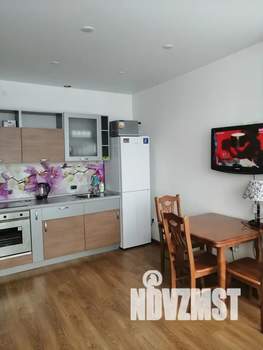 Студия квартира, посуточно, 45м2, 5/7 этаж