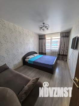 1-к квартира, посуточно, 42м2, 9/12 этаж