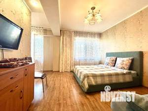 1-к квартира, посуточно, 40м2, 8/10 этаж