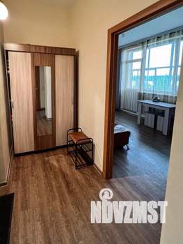 1-к квартира, посуточно, 42м2, 1/1 этаж