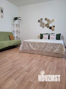 1-к квартира, посуточно, 38м2, 3/19 этаж