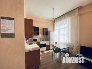 1-к квартира, посуточно, 44м2, 1/1 этаж