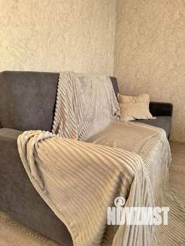 Студия квартира, посуточно, 40м2, 5/17 этаж