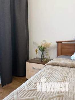 Студия квартира, посуточно, 40м2, 4/9 этаж