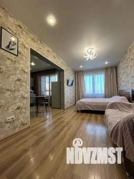 Студия квартира, посуточно, 40м2, 8/10 этаж