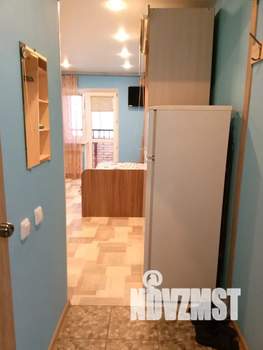 Студия квартира, посуточно, 25м2, 6/18 этаж