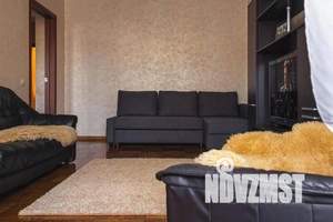 3-к квартира, посуточно, 80м2, 2/4 этаж