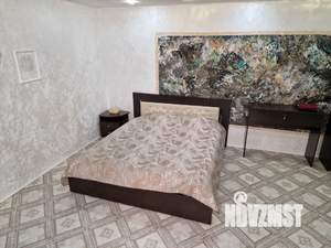 1-к квартира, посуточно, 64м2, 1/2 этаж