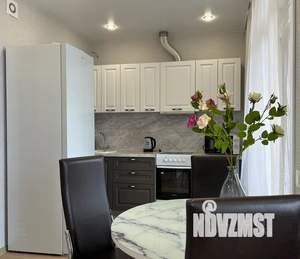 Студия квартира, посуточно, 50м2, 18/20 этаж