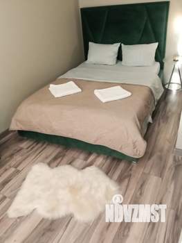 2-к квартира, посуточно, 37м2, 8/10 этаж