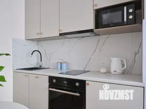 Студия квартира, посуточно, 30м2, 9/18 этаж