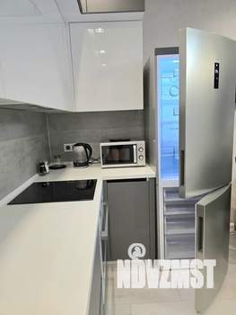 Студия квартира, посуточно, 35м2, 5/16 этаж