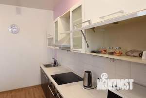 2-к квартира, посуточно, 67м2, 1/1 этаж