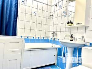 1-к квартира, посуточно, 40м2, 8/10 этаж