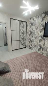 1-к квартира, посуточно, 45м2, 3/10 этаж