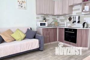 1-к квартира, посуточно, 49м2, 7/16 этаж