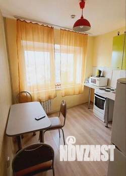 2-к квартира, посуточно, 55м2, 1/1 этаж