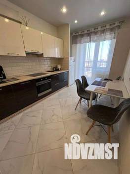 2-к квартира, посуточно, 73м2, 1/1 этаж