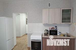 2-к квартира, посуточно, 49м2, 9/16 этаж