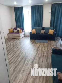 Студия квартира, посуточно, 35м2, 6/13 этаж