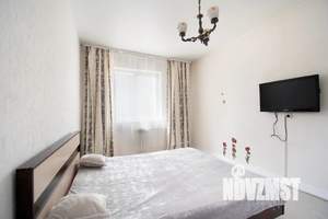 1-к квартира, посуточно, 38м2, 4/16 этаж