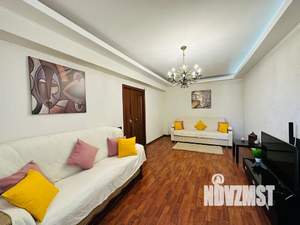 2-к квартира, посуточно, 70м2, 8/10 этаж