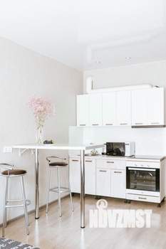 Студия квартира, посуточно, 32м2, 3/17 этаж