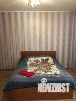 1-к квартира, посуточно, 25м2, 1/2 этаж