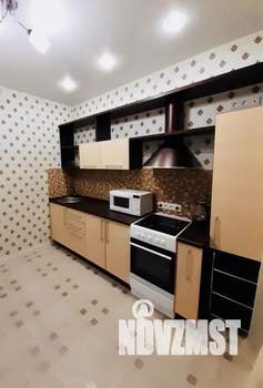 1-к квартира, посуточно, 42м2, 5/17 этаж