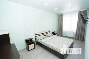 2-к квартира, посуточно, 45м2, 13/16 этаж