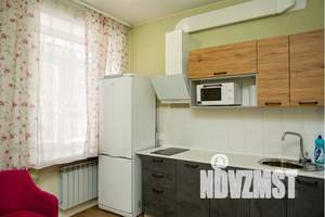 1-к квартира, посуточно, 36м2, 1/4 этаж