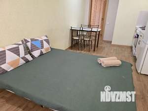 1-к квартира, посуточно, 52м2, 1/1 этаж