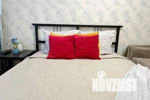 1-к квартира, посуточно, 36м2, 3/18 этаж