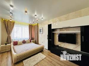 1-к квартира, посуточно, 50м2, 2/7 этаж