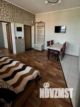 1-к квартира, посуточно, 35м2, 4/4 этаж