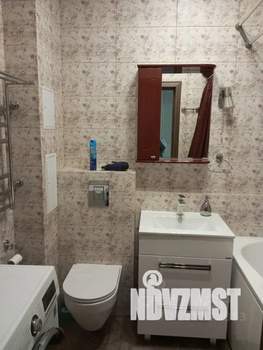 2-к квартира, посуточно, 39м2, 7/17 этаж