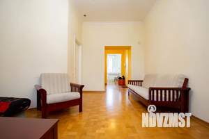 2-к квартира, посуточно, 70м2, 1/4 этаж