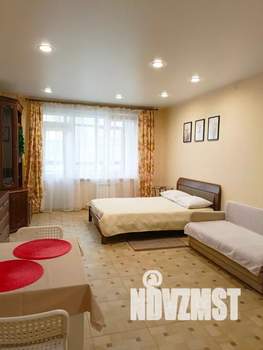 Студия квартира, посуточно, 42м2, 15/17 этаж