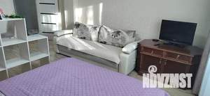 Студия квартира, посуточно, 43м2, 2/9 этаж