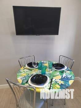 1-к квартира, посуточно, 41м2, 8/8 этаж