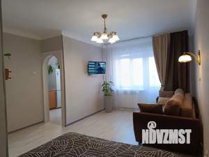 1-к квартира, посуточно, 30м2, 3/5 этаж