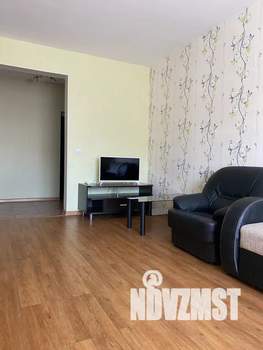 1-к квартира, посуточно, 48м2, 13/14 этаж